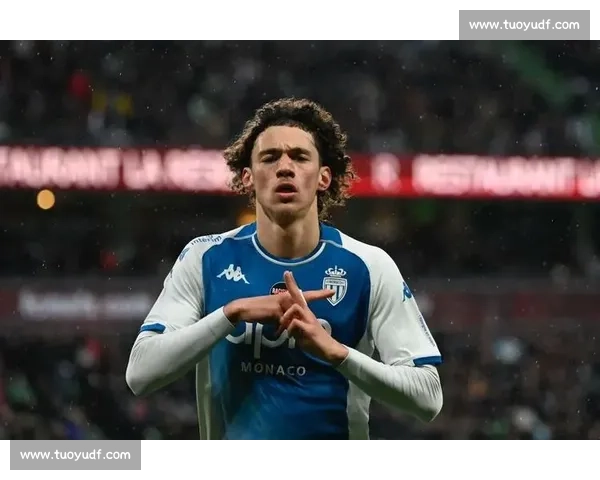 勒沃库森持续追逐阿克利乌什,摩纳哥标价降至 5000 万欧以下 勒沃库森持续追逐阿克利乌什,摩纳哥标价降至 5000 万欧以下