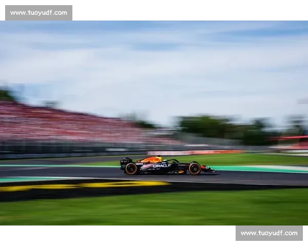 诺里斯谈意大利站让车争议：失误在车队，公平需坚守