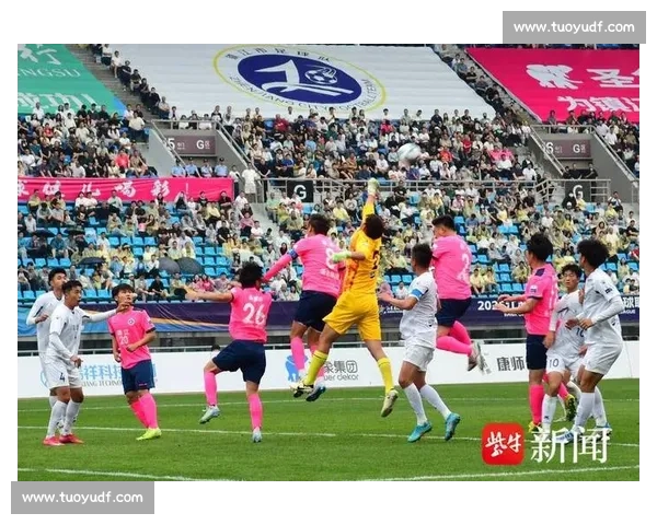 苏超昆山赛场激战落幕,10 分钟直达阳澄湖追风逐光品湖鲜